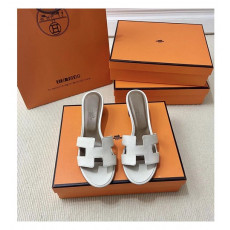 에르메스 올수공 오아시스 슬리퍼 샌들 앱송 39